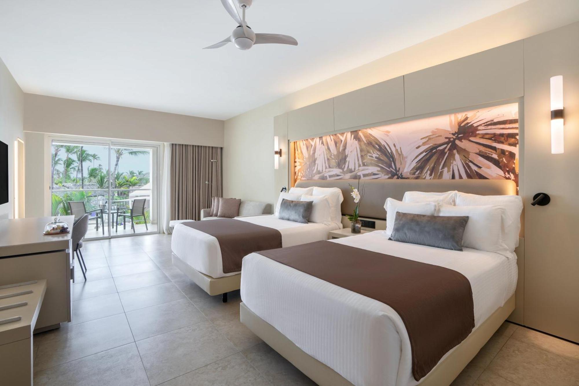 Breathless Punta Cana Resort & Spa (Adults Only) ภายนอก รูปภาพ Junior Suite