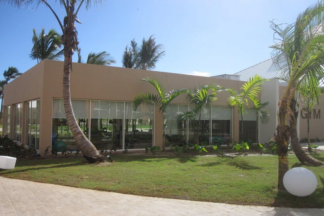 Breathless Punta Cana Resort & Spa (Adults Only) ภายนอก รูปภาพ The library
